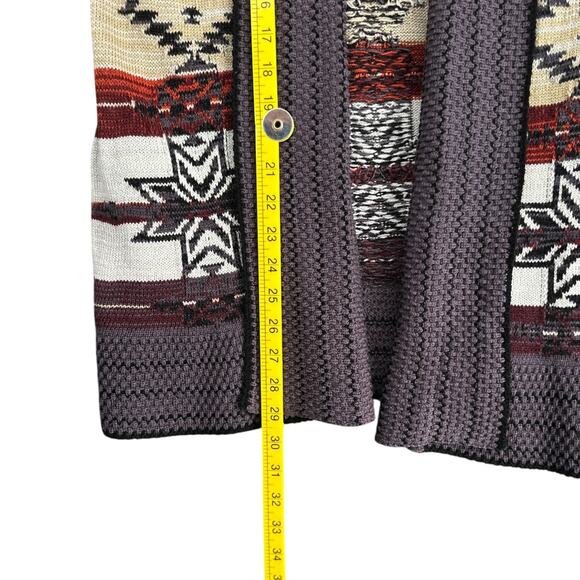 BCBGMAXAZRIA‎ Aztec Patterned Sleeveless Open Front Knit Cardigan Medium - Picture 8 of 8